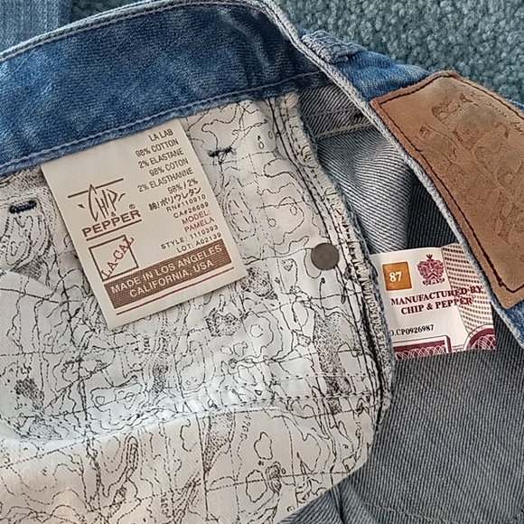 Chip & Pepper Pamela Straight Jeans - Picture 6 of 7